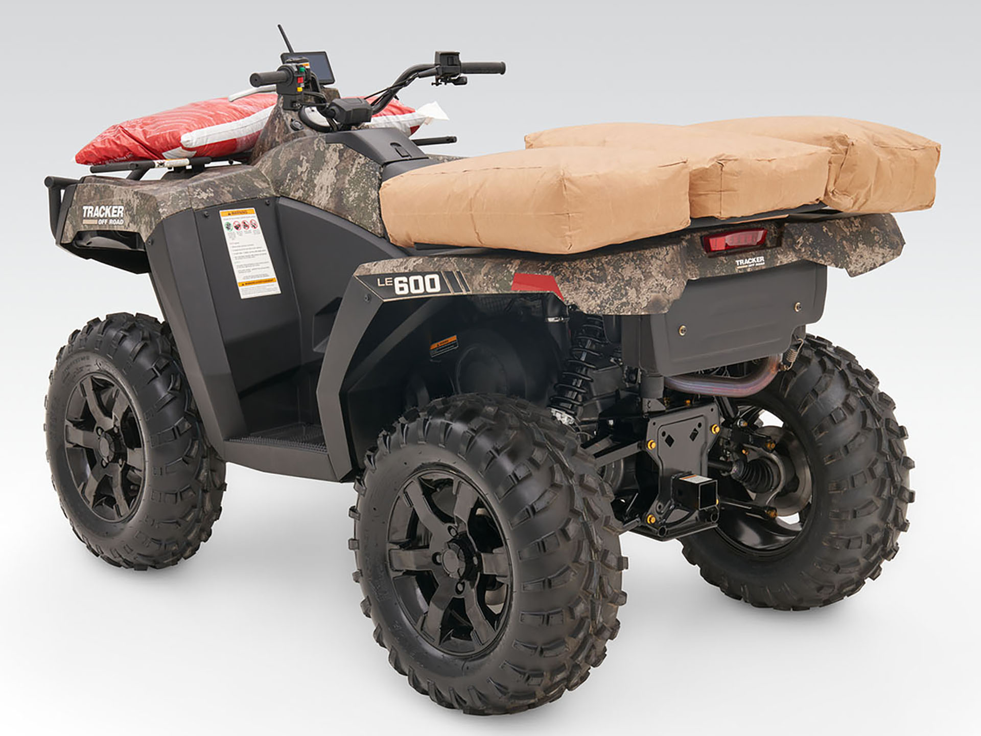 2024 Tracker Off Road 600EPS LE in Topeka, Kansas - Photo 9
