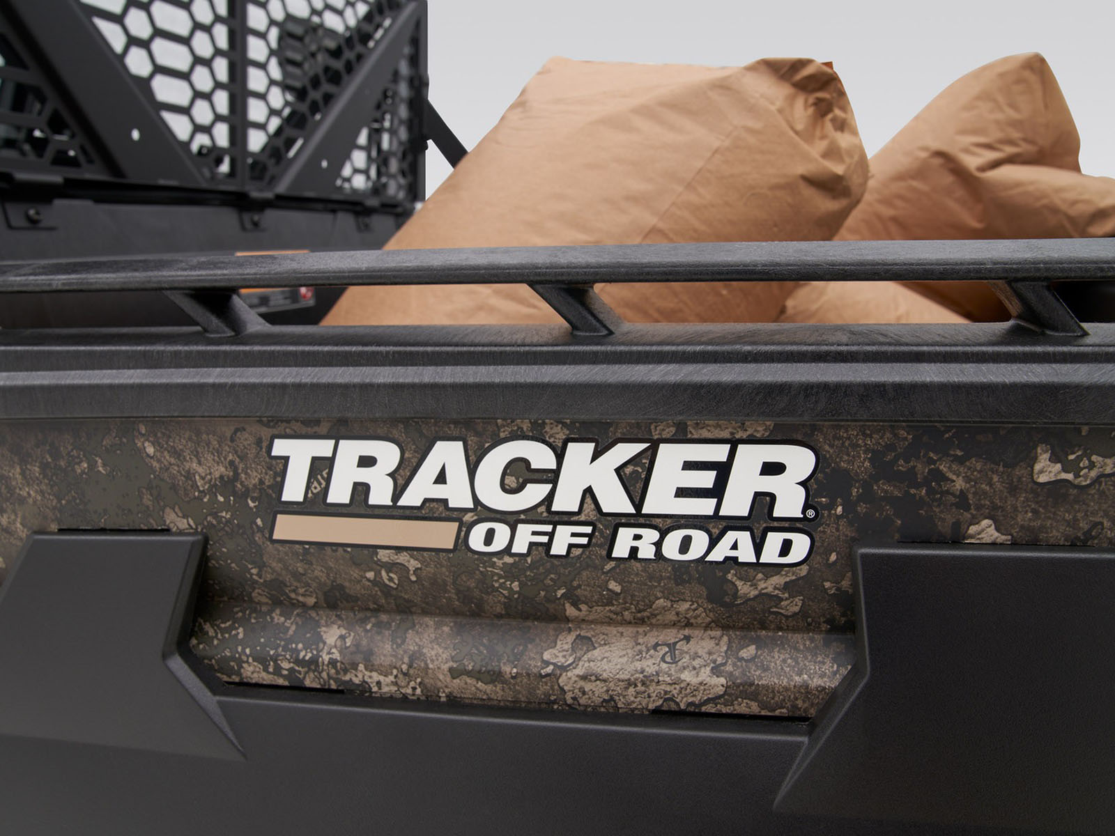 2025 Tracker Off Road 800SX LE in Topeka, Kansas - Photo 12