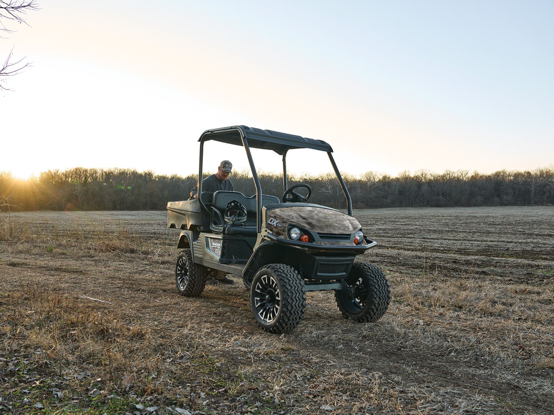 2025 Tracker Off Road OX EV in Topeka, Kansas - Photo 18