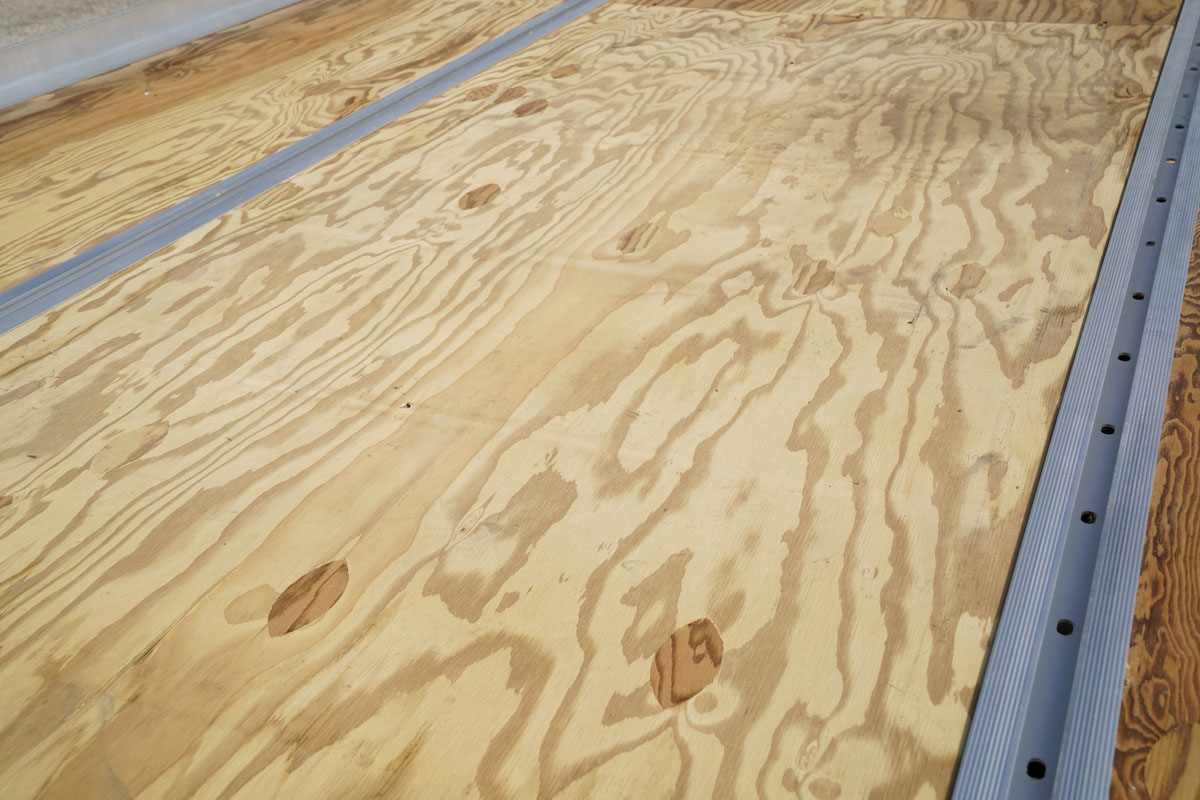 2026 Triton Trailers Elite Series Trailers 264 in. Long - 101 in. Wide Silver - ELITE22-101-SM in Calmar, Iowa - Photo 2