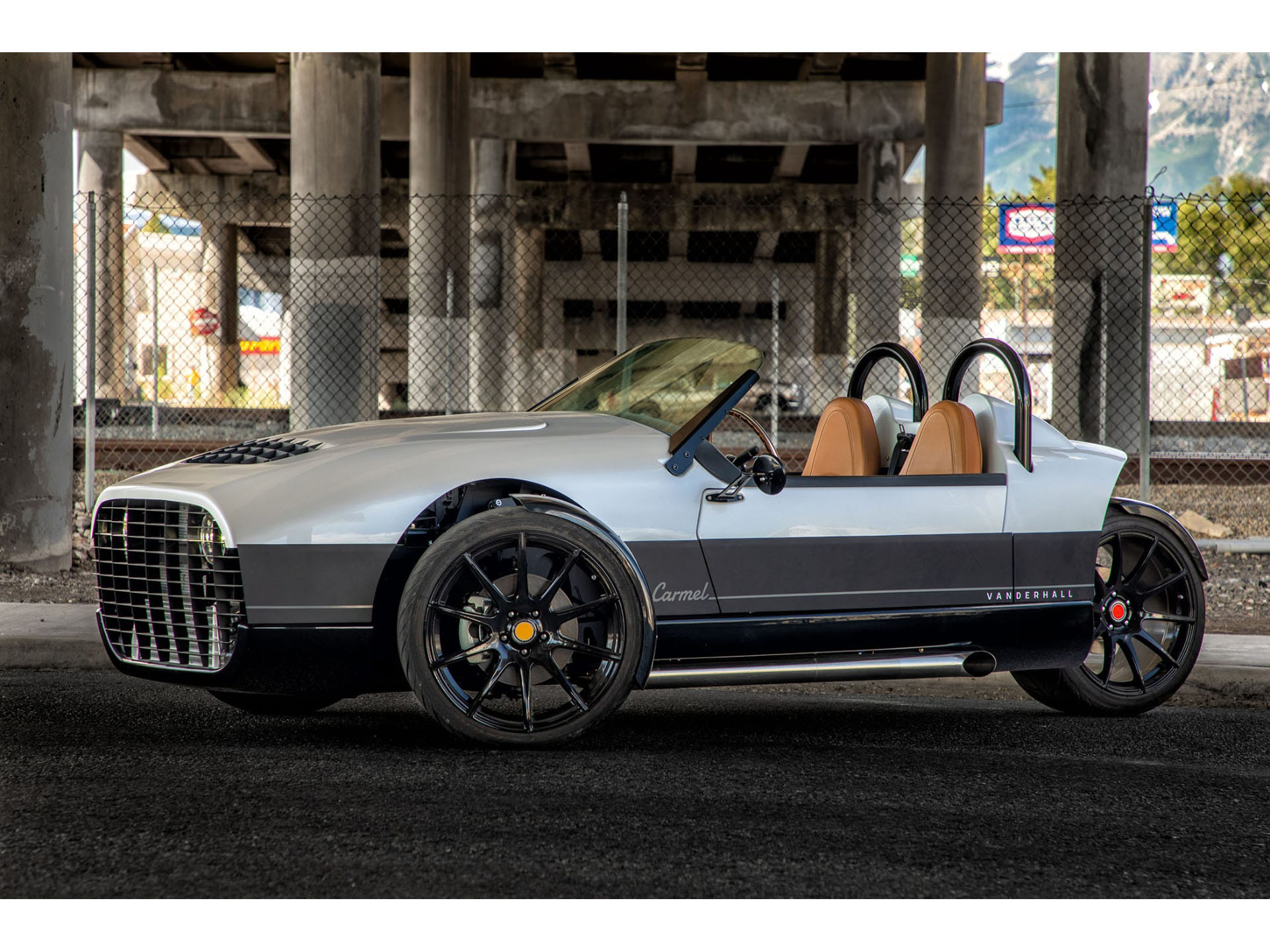 2025 Vanderhall Motor Works Venice GT in Fairview, Utah - Photo 13