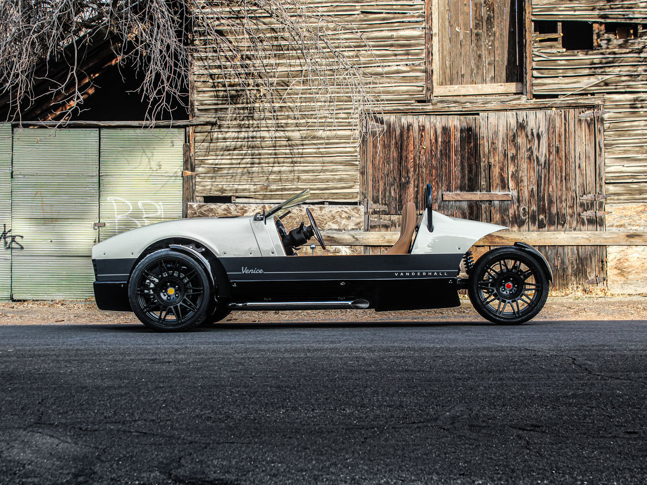 2025 Vanderhall Motor Works Venice GT in Fairview, Utah - Photo 14