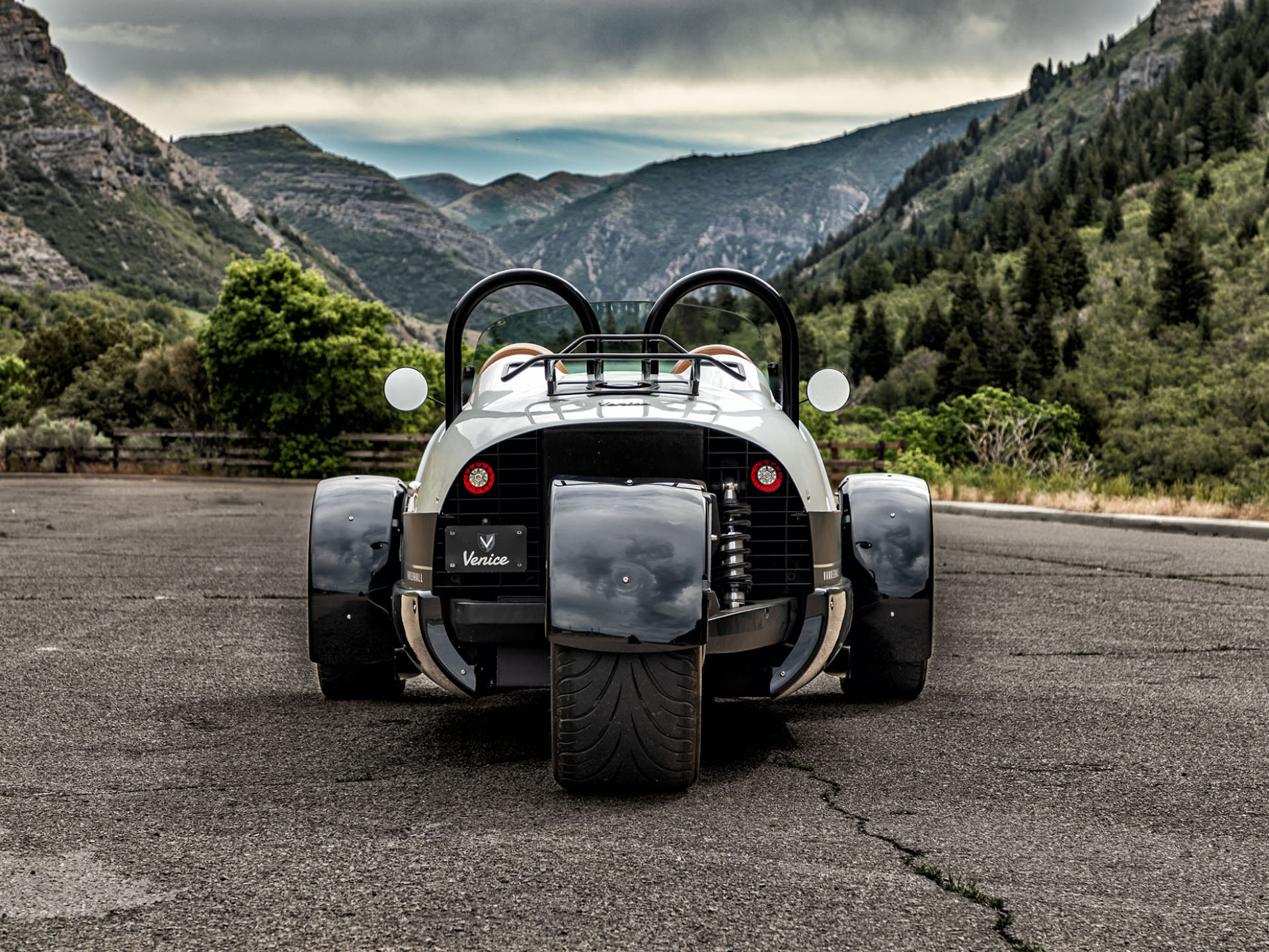 2025 Vanderhall Motor Works Venice GT in Fairview, Utah - Photo 18