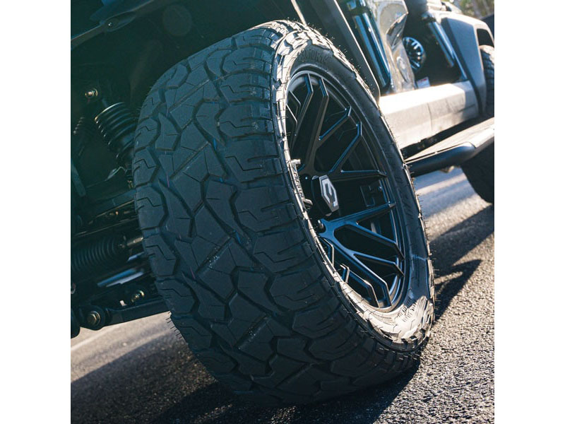 2025 Venom EV 4 Seater Stealth Lifted in Knoxville, Tennessee - Photo 4