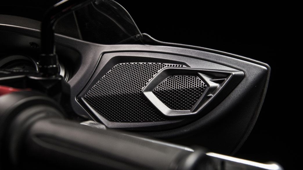 2016 Victory Magnum X-1 Stealth Edition Motorcycles Saint