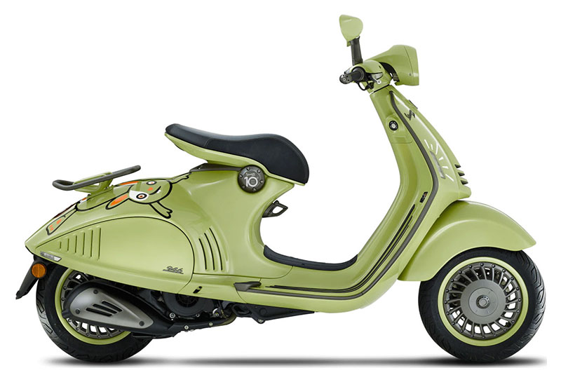 New 2023 Vespa 946 10° Anniversario 150 | Scooters in