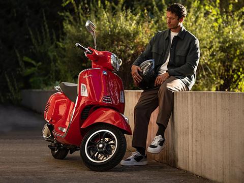 New 2023 Vespa GTS Super 300, West Chester PA | Specs, Price