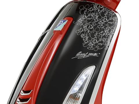 2023 Vespa Primavera 50 Disney Mickey Mouse Edition By Vespa in Columbia, Missouri - Photo 4