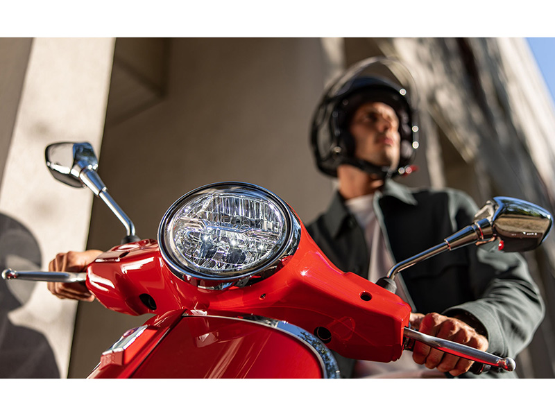 2024 Vespa GTS Super 300 in Fort Myers, Florida - Photo 6