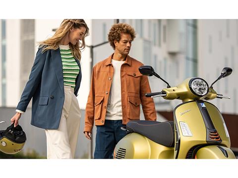 2024 Vespa GTS Super 300 Sport in Fort Myers, Florida - Photo 12