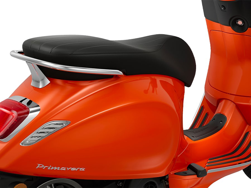 2024 Vespa Primavera 150 12