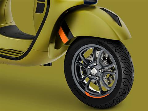 2025 Vespa GTS 310 SuperSport in Fort Myers, Florida - Photo 6