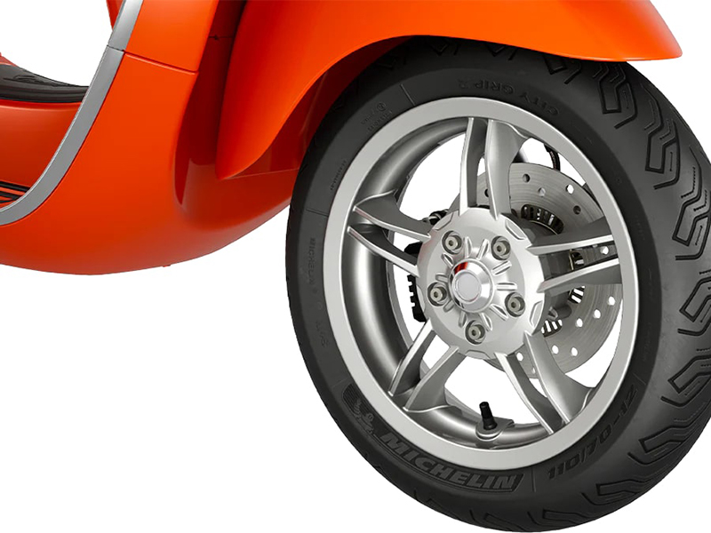 2025 Vespa Primavera 150 in Fort Myers, Florida - Photo 11