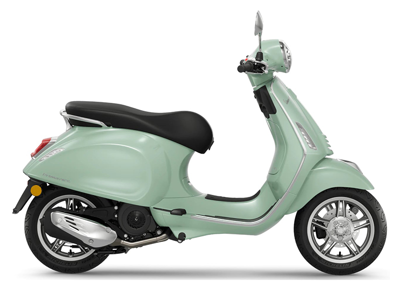 New 2025 Vespa Primavera 150 Scooters in Pensacola FL Verde Amabile