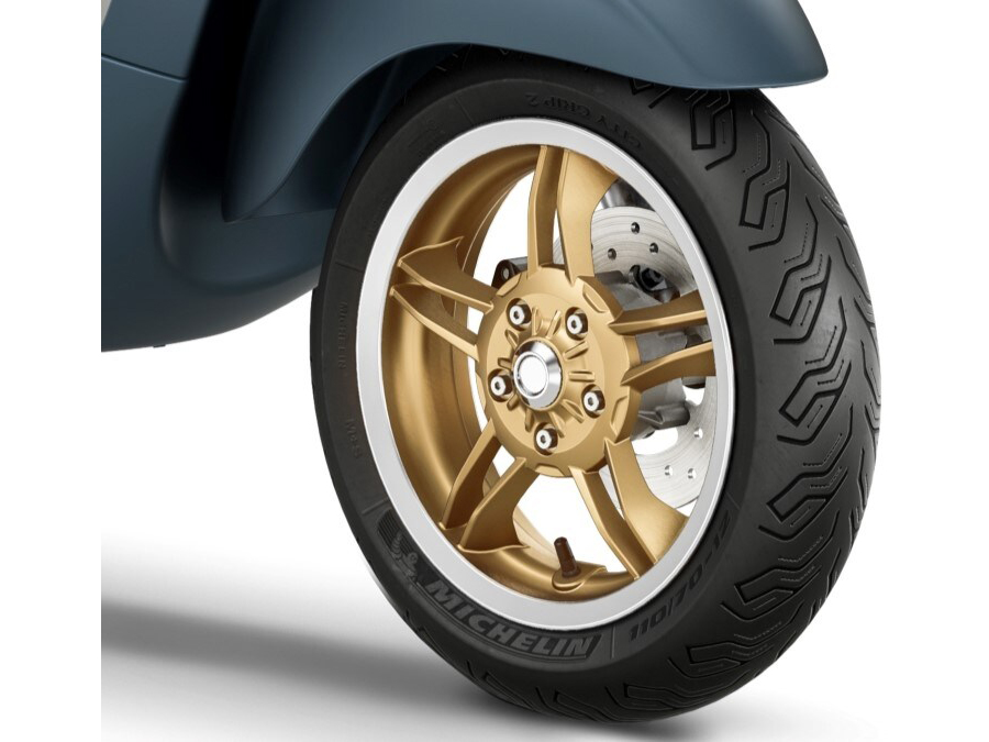 2025 Vespa Primavera 50 Officina 8 in Fort Myers, Florida - Photo 11