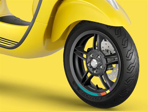 2025 Vespa Primavera 50 S in Fort Myers, Florida - Photo 8