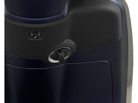 2025 Vespa Primavera 50 Tech in Fort Myers, Florida - Photo 9