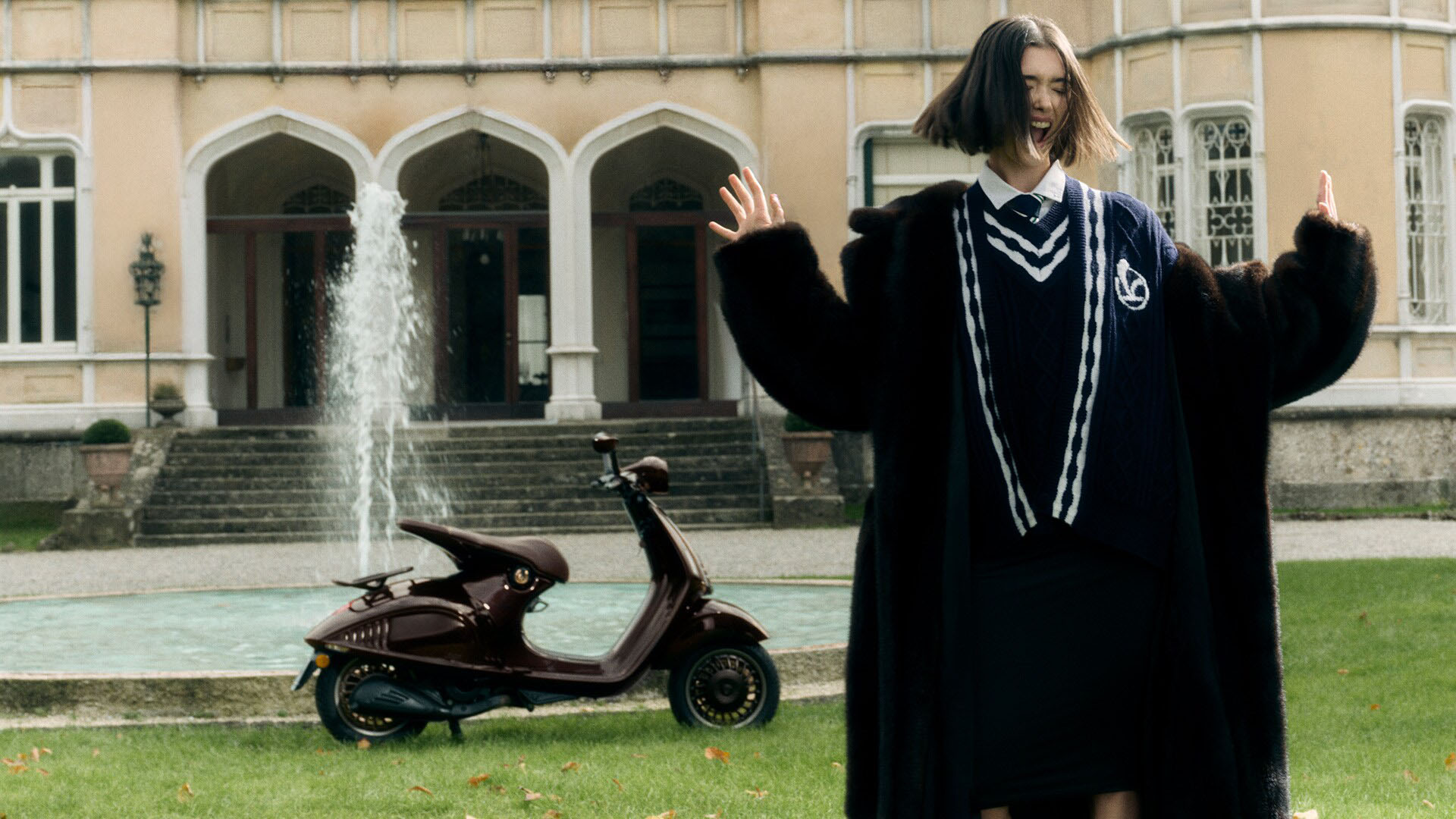 2026 Vespa 946 Horse in Fort Myers, Florida - Photo 8