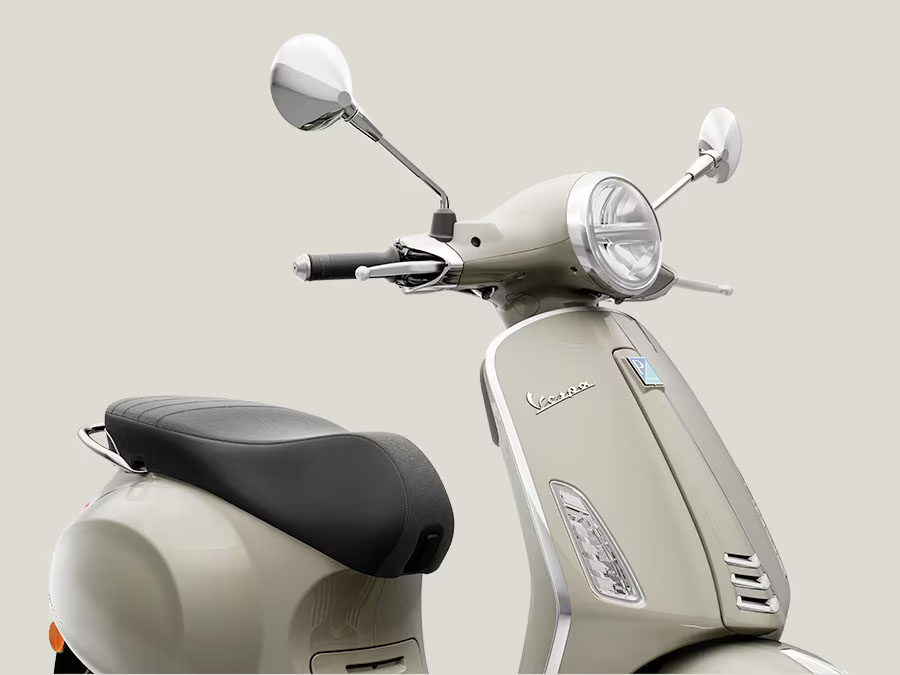 2026 Vespa Primavera 150 3
