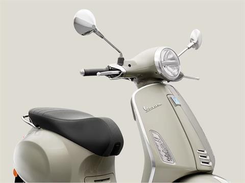 New 2026 Vespa Primavera 150 | Scooters in Forest Lake MN | Nero