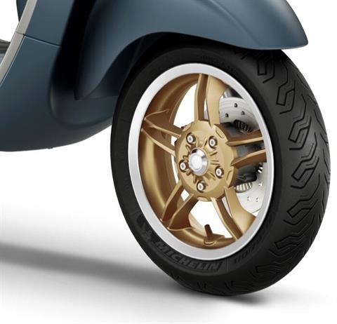 2026 Vespa Primavera 150 Officina 8 in Fort Myers, Florida - Photo 9