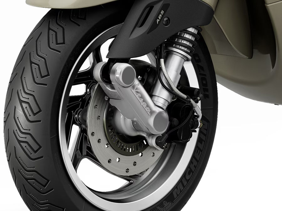 2027 Vespa Primavera 150 9