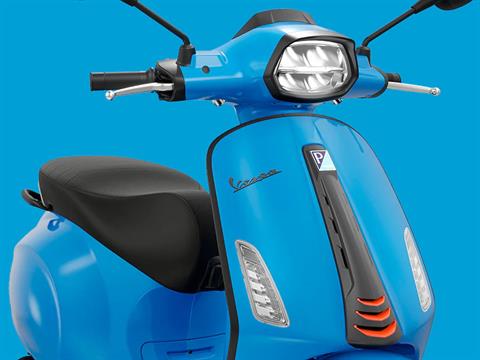 2027 Vespa Sprint 150 S in Fort Myers, Florida - Photo 3