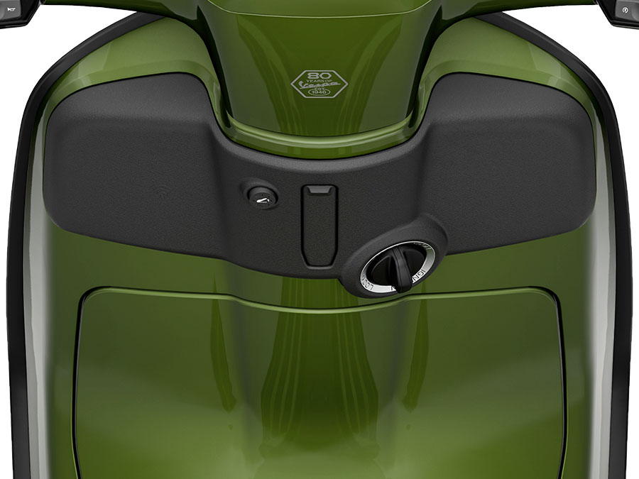 2027 Vespa Sprint 150 S 9