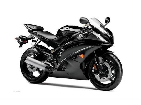 2012 Yamaha YZF-R6 in Foxboro, Massachusetts - Photo 4