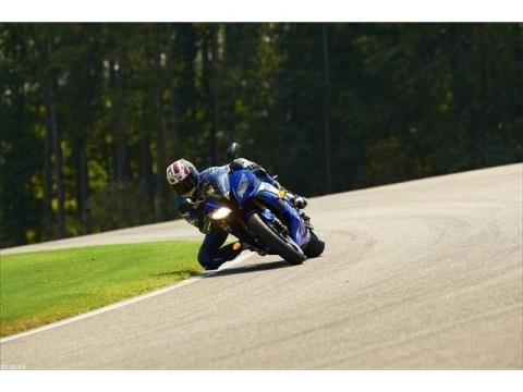 2012 Yamaha YZF-R6 in Foxboro, Massachusetts - Photo 7