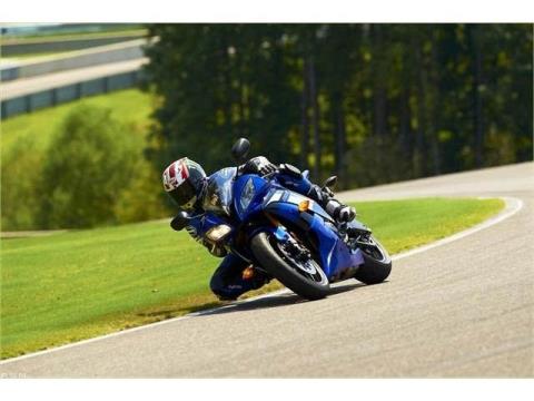 2012 Yamaha YZF-R6 in Foxboro, Massachusetts - Photo 8