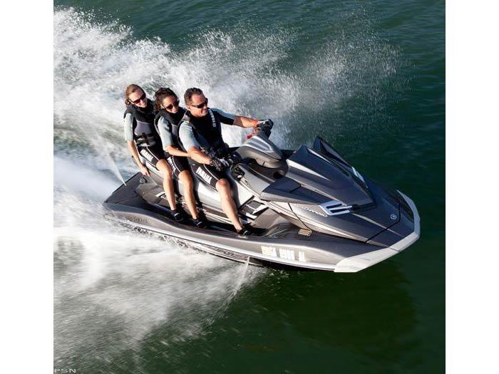 2012 Yamaha FX Cruiser® SHO in Huron, Ohio - Photo 6