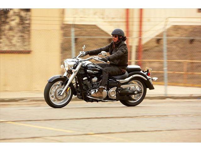 2013 Yamaha Roadliner S 9