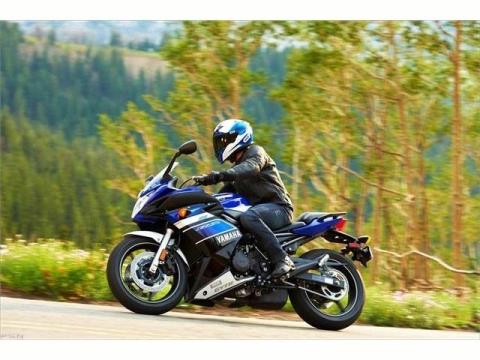 2013 Yamaha FZ6R in Ramsey, Minnesota - Photo 8