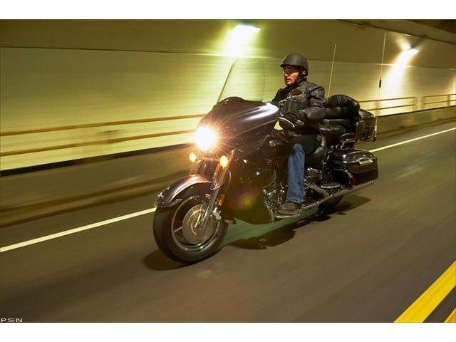 2013 Yamaha Royal Star Venture S in Foxboro, Massachusetts - Photo 7