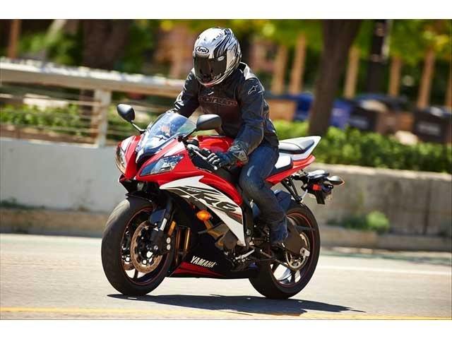 2014 Yamaha YZF-R6 in Houston, Texas - Photo 15