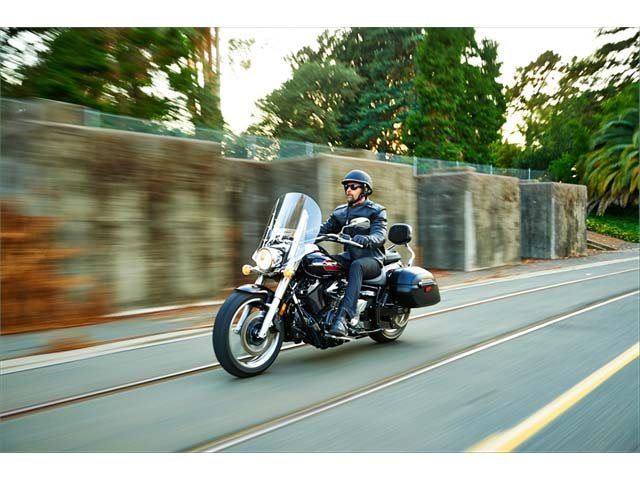 2014 Yamaha V Star 950 Tourer in Concord, New Hampshire - Photo 6