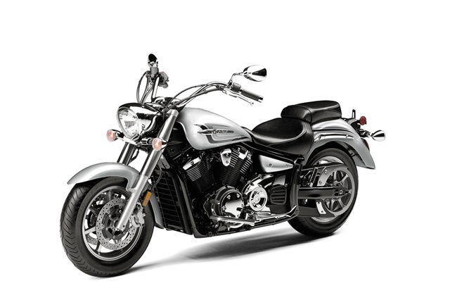 2015 Yamaha V Star 1300 in Enfield, Connecticut - Photo 13