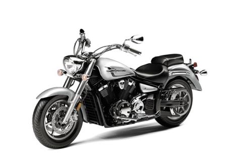 2015 Yamaha V Star 1300 in Enfield, Connecticut - Photo 13