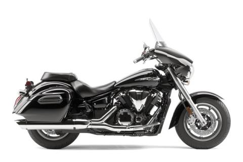 2015 Yamaha V Star 1300 Deluxe — photo 1 of 12