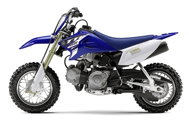2015 Yamaha TT-R50E 2