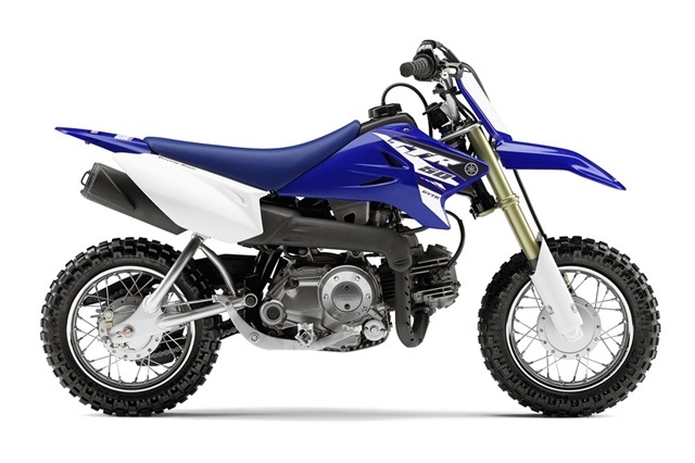 2015 Yamaha TT-R50E 1