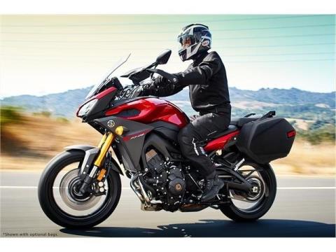 2015 Yamaha FJ-09 in Auburn, Massachusetts - Photo 13