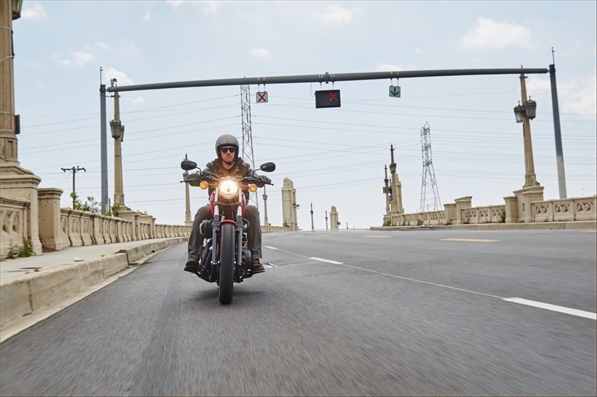 2016 Yamaha Bolt R-Spec 7