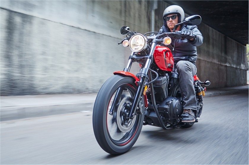 2016 Yamaha Bolt R-Spec 10