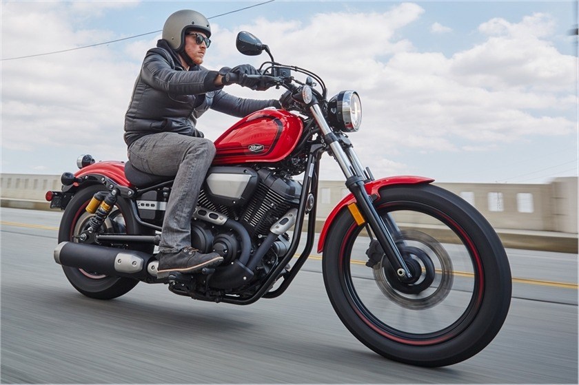 2016 Yamaha Bolt R-Spec 11