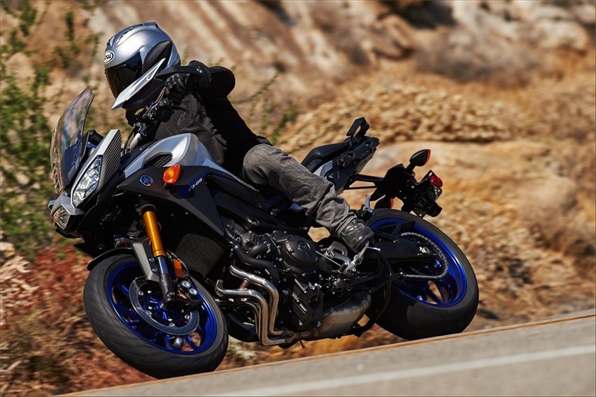 2016 Yamaha FJ-09 in Foxboro, Massachusetts - Photo 24