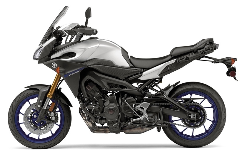 2016 Yamaha FJ-09 in Santa Maria, California - Photo 2