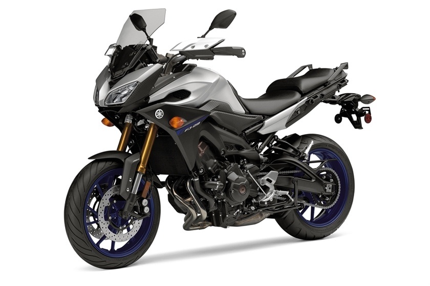 2016 Yamaha FJ-09 in Santa Maria, California - Photo 4