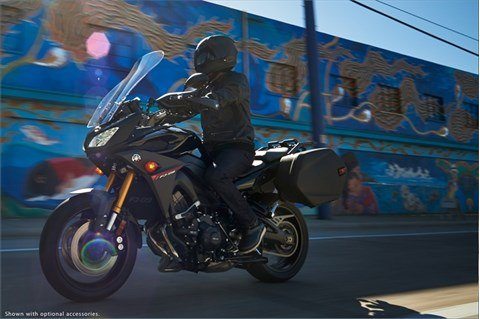 2016 Yamaha FJ-09 in Santa Maria, California - Photo 7